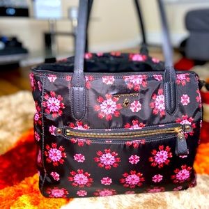 Michael Kor Floral Tote Bage